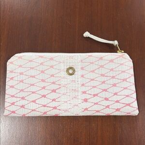 Alaina Marie Pink and White Bait Bag Clutch